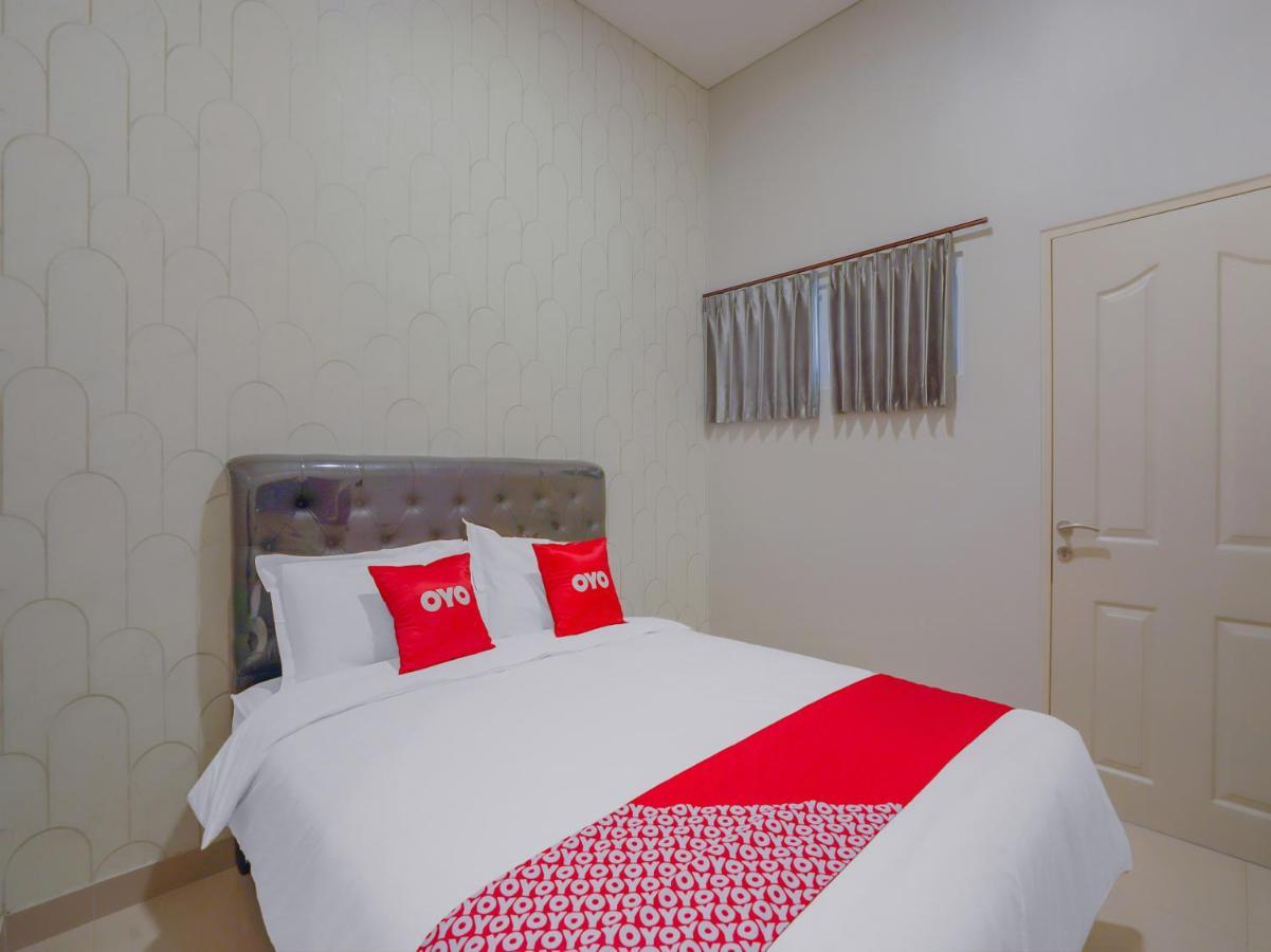 泗水 Oyo 90336橄榄旅馆酒店 外观 照片