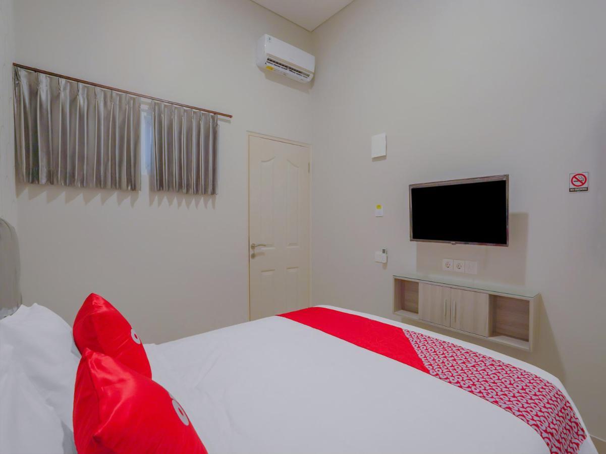 泗水 Oyo 90336橄榄旅馆酒店 外观 照片